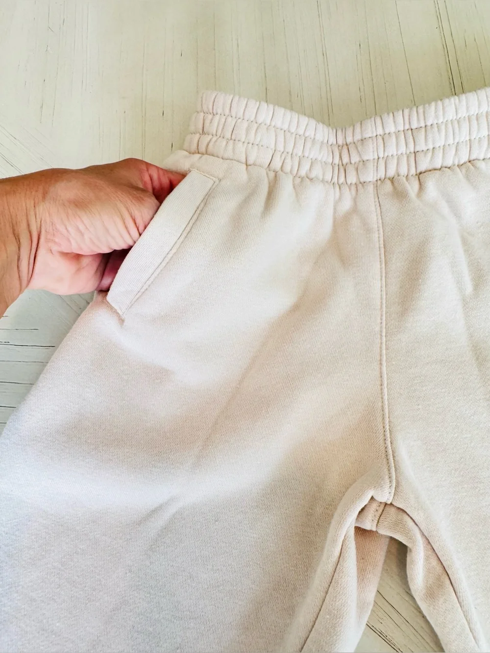Nike Club Fleece Jogger Pants Kids Size 4–5 – Sand Drift - Unisex